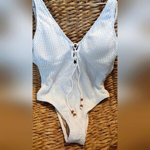 Shade & Shore One piece swimsuit